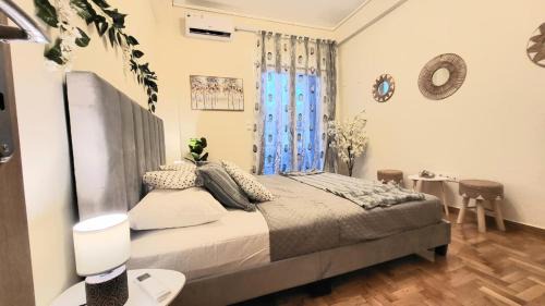 Studio Apartment with One Double Bed