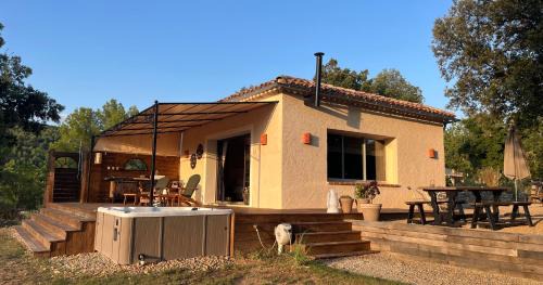 Deluxe Double Studio