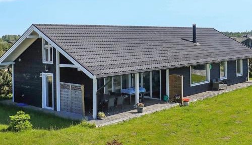 Five-Bedroom Holiday Home