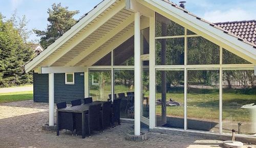 Five-Bedroom Holiday Home