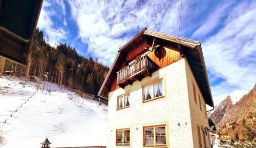 Three-Bedroom Vacation Home 