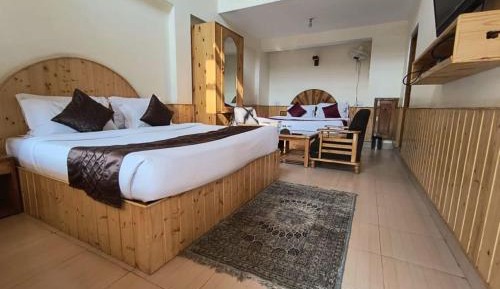 Family Suite with Balcony