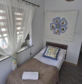 Single Room with Private Bathroom