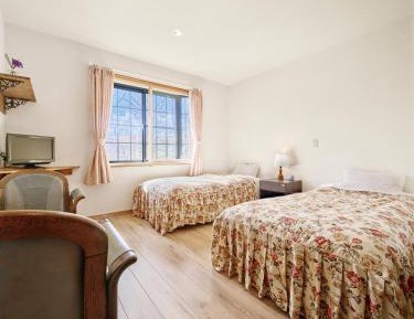 Economy Triple Room
