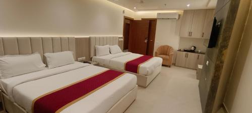 Family Room with Private Bathroom