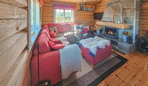Two-Bedroom Holiday Home