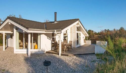 Four-Bedroom Holiday Home