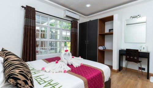 Deluxe Double or Twin Room