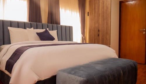 Deluxe Family Suite