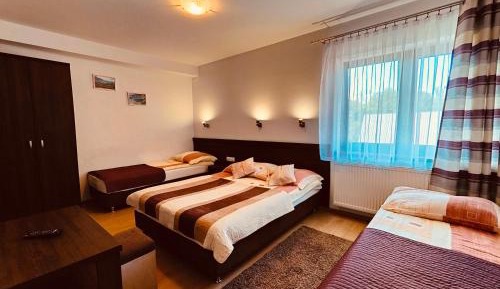 Quadruple Room with Bathroom