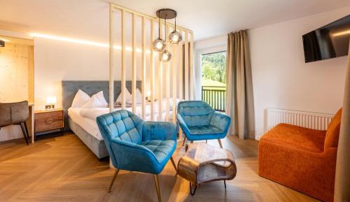 King Room with Mountain View