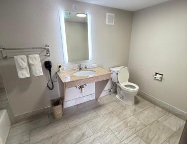 2 Double Beds, Mobility Accessible Room, Bathtub w/ Grab Bars, Smoking