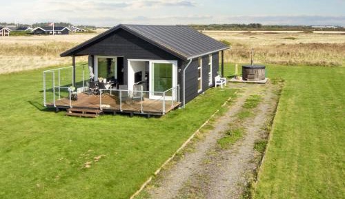 Two-Bedroom Holiday Home
