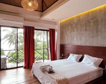 Deluxe Double or Twin Room with Ocean View