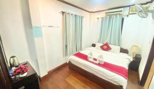 Standard King Room