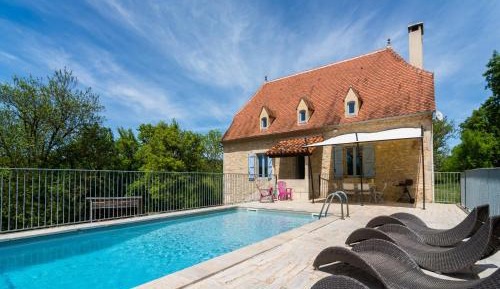 Three-Bedroom Holiday Home 
