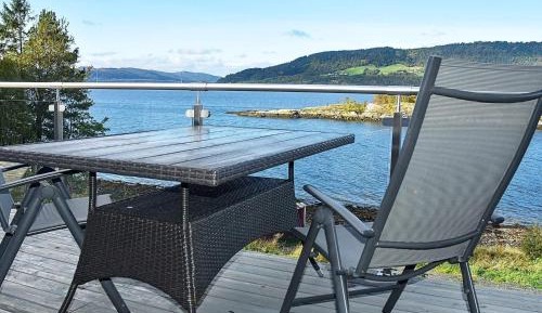 Three-Bedroom Holiday Home 