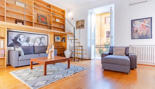 Three-Bedroom Apartment with Balcony