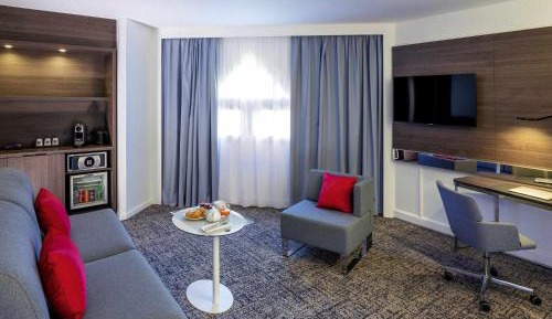 Suite with One Double Bed and One Double Sofa Bed