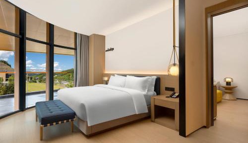 One-Bedroom Suite