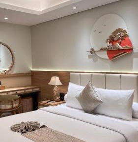 Two-Bedroom Apartment with Pool View