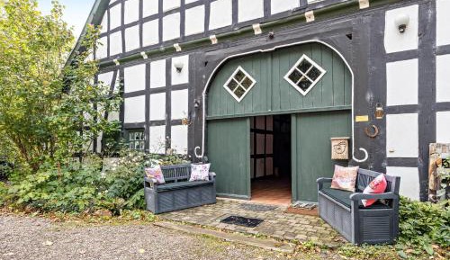 Superior One-Bedroom Apartment