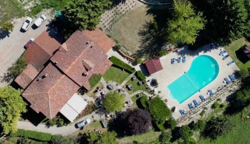 Cottage with Garden View