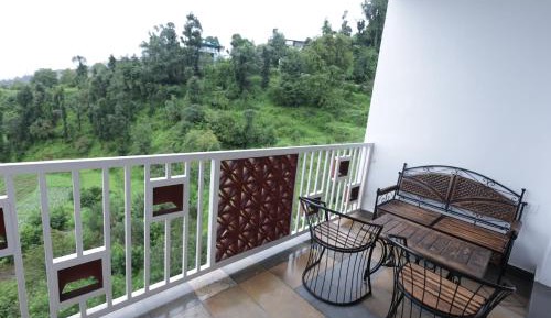 King Room with Mountain View