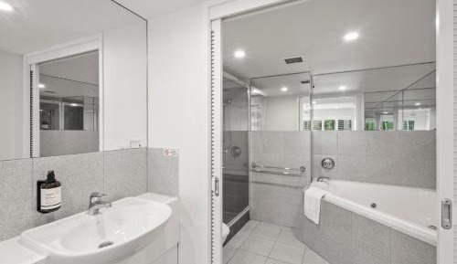 Two-Bedroom Apartment with Garden View