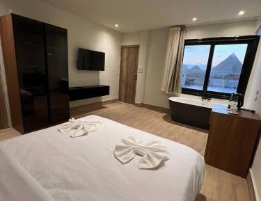 King Room with Spa Bath