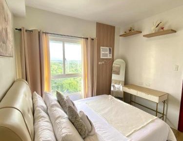 Deluxe Double Room with Extra Bed