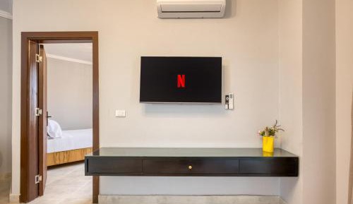 One-Bedroom Loft Apartment with Balcony