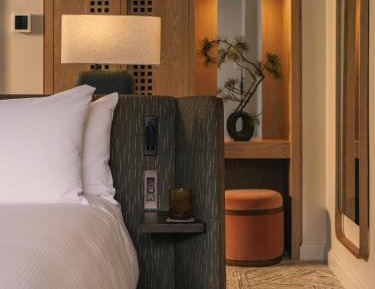 One-Bedroom Rimrock King Suite