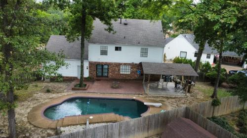 Six-Bedroom House
