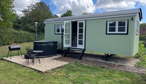 One-Bedroom Chalet-Snowdrop - pet free