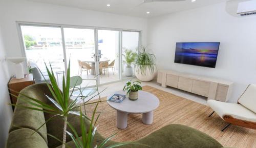 Deluxe Two-Bedroom Villa