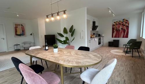 Three-Bedroom Superior Apartment