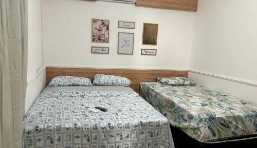 Deluxe One-Bedroom Apartment