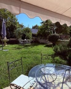 Studio with Garden View