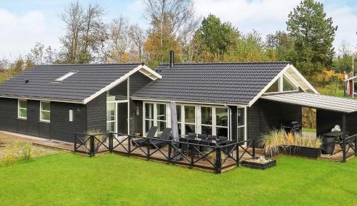 Four-Bedroom Vacation Home