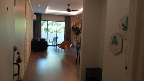 Apartment with Garden View