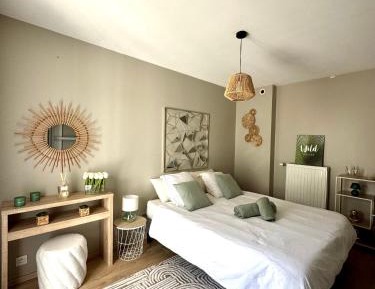 Double Room with Pool View