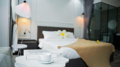 King Room with Spa Bath
