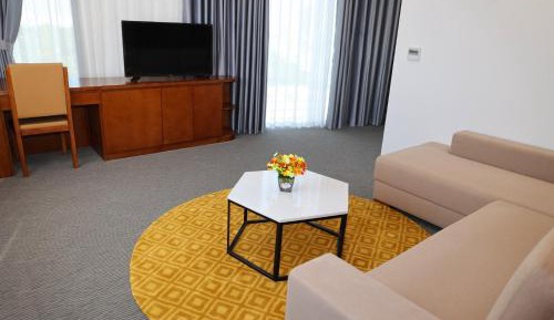 Suite with City View