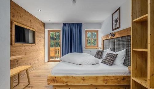 Double Room with Shower