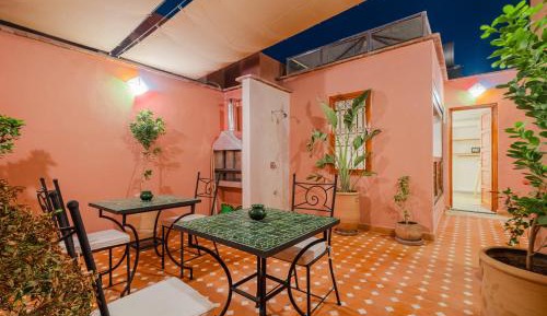 Double or Twin Room with Private Bathroom