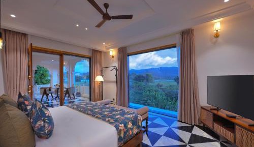 Double Room with Mountain View