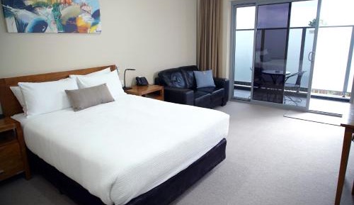 Executive Queen Room