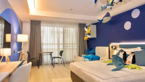 Theme Double Room