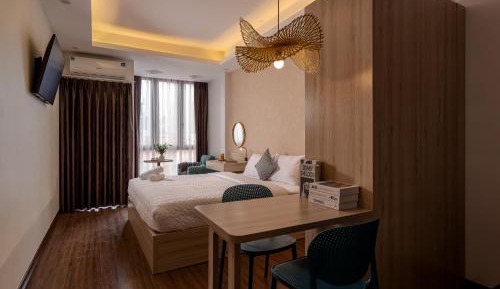 Apartment with City View